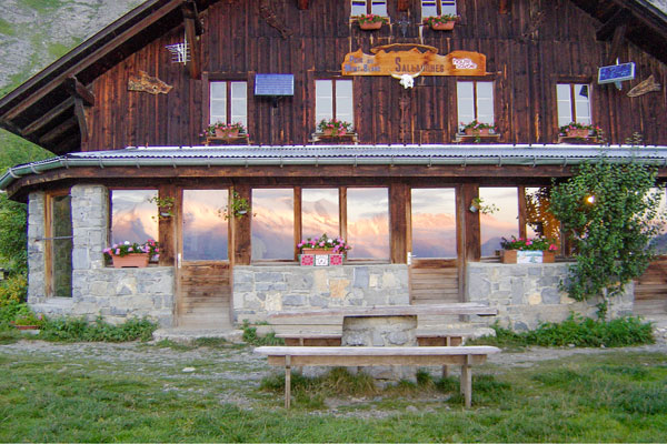 bar restaurant refuge de mayères